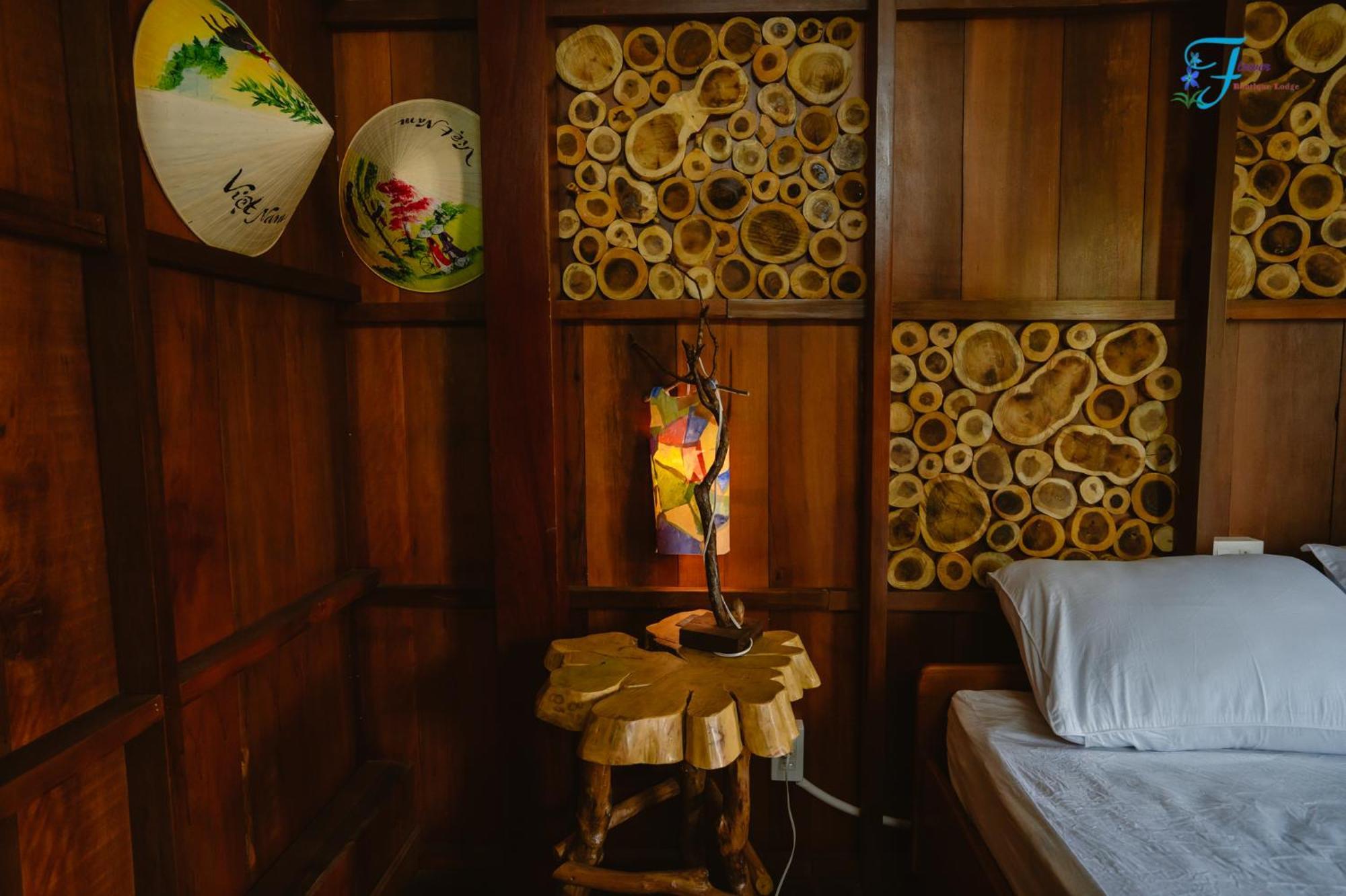 Muong Dinh Lodge เกิ่นเทอ ภายนอก รูปภาพ