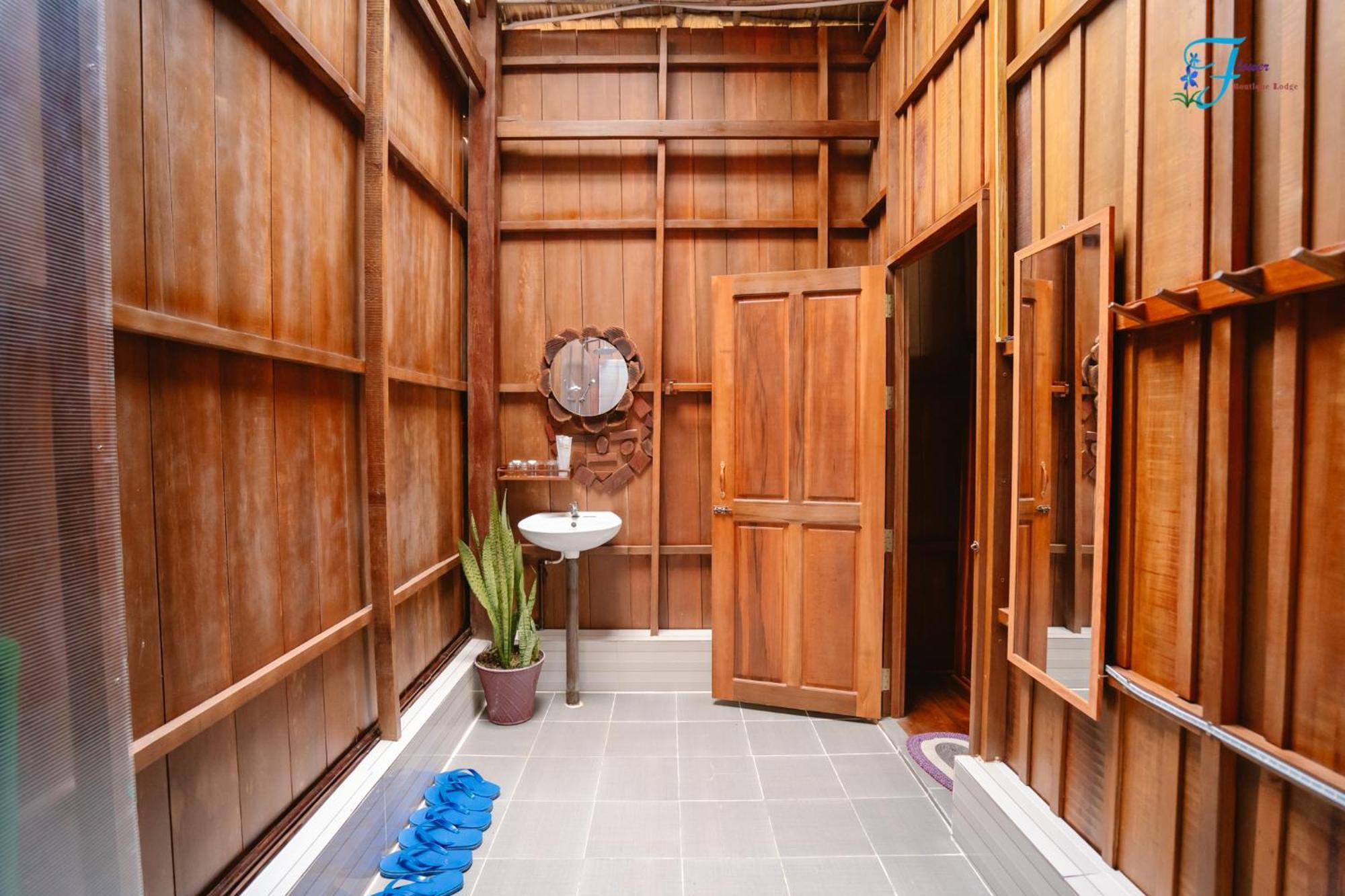 Muong Dinh Lodge เกิ่นเทอ ภายนอก รูปภาพ
